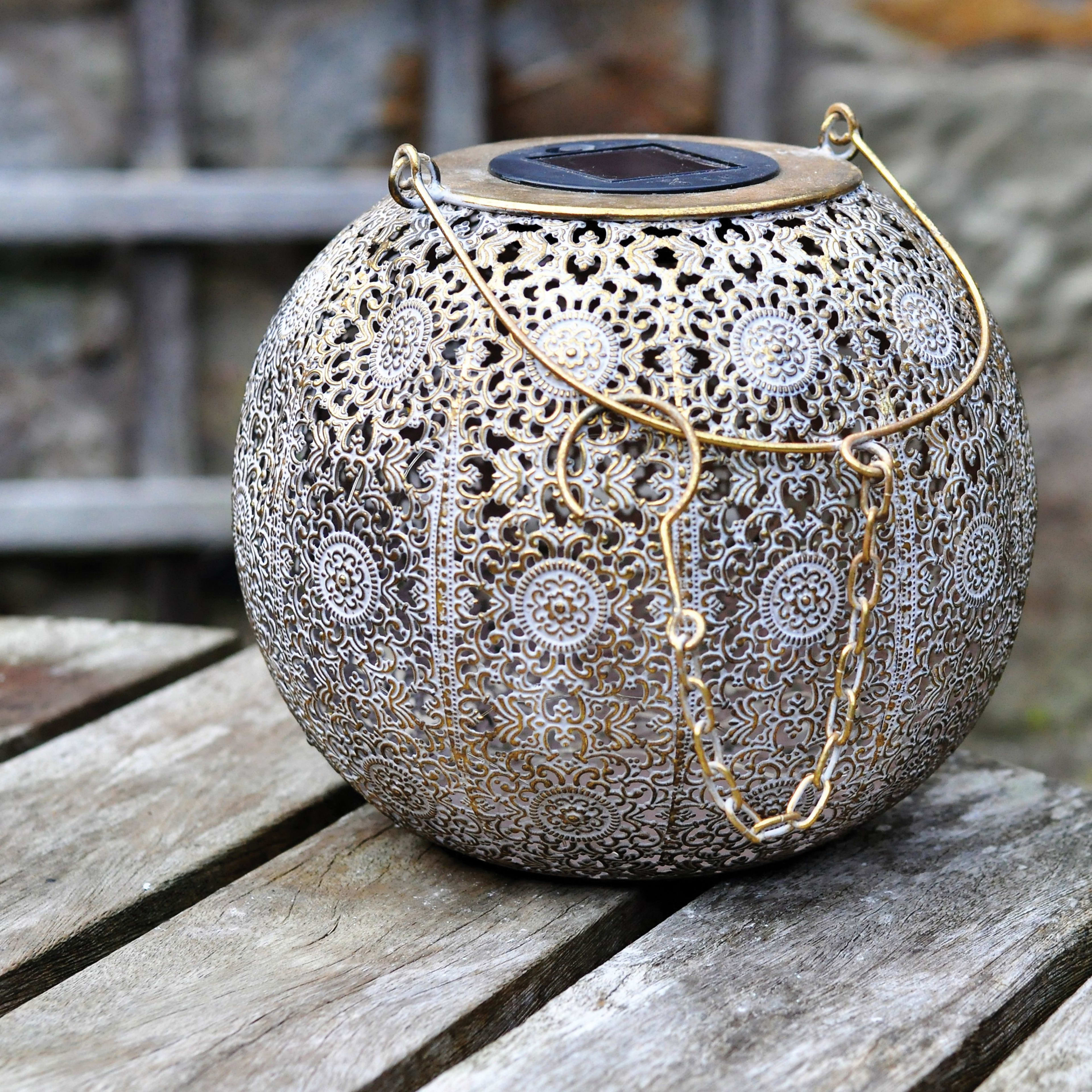 Solar Lantern Antique Brs Lg lifestyle