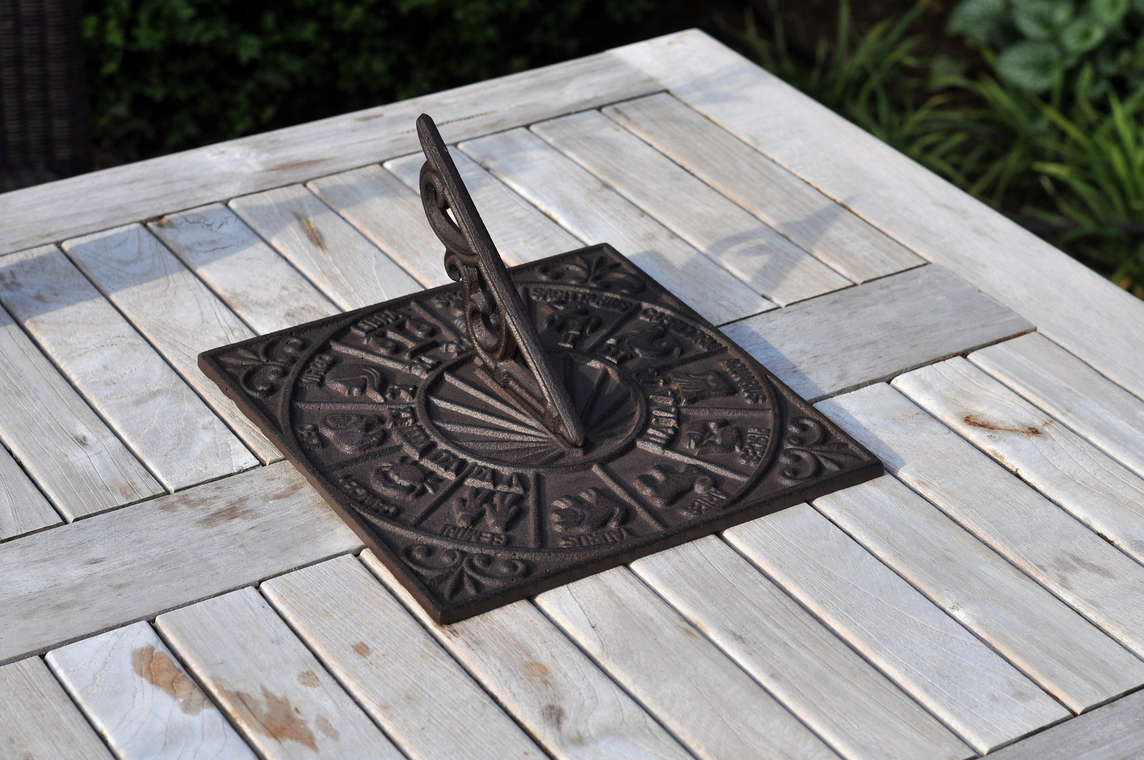 SUNDIAL4