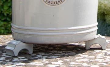 Pot Feet