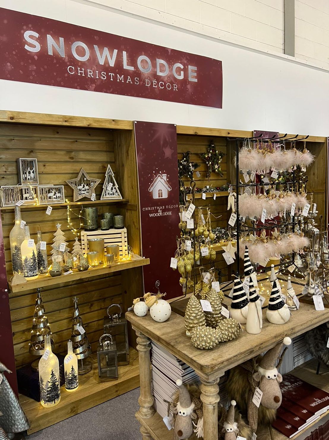 See the festive Snowlodge range at Harrogate Christmas & Gift Fair this week!